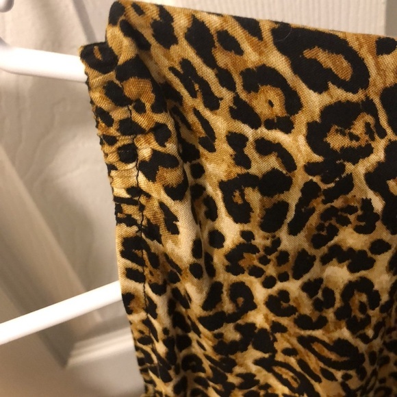 Jessica Simpson sexy top - Picture 10 of 15